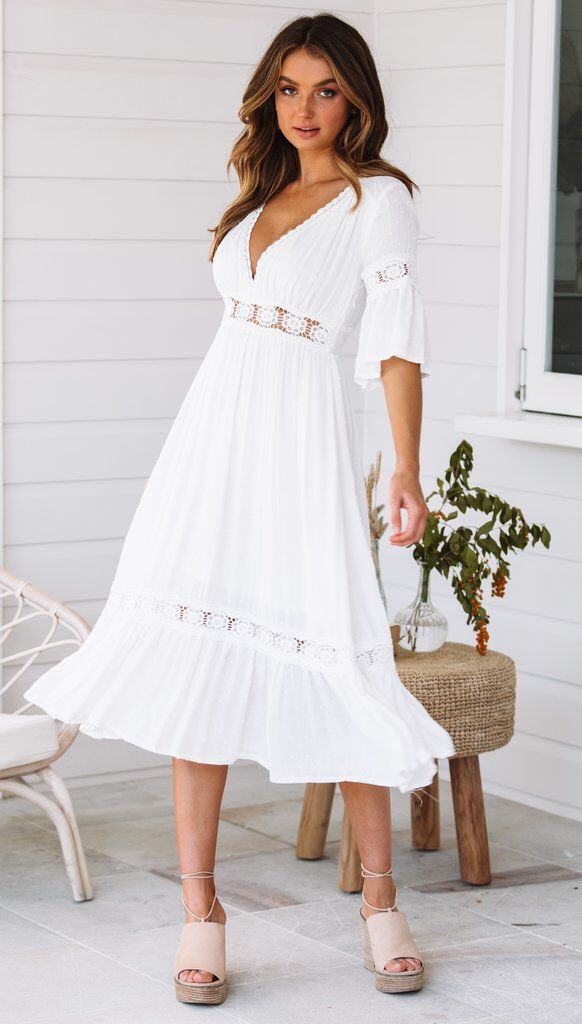 Puting V Neck Ruffle Hem Lace Dress