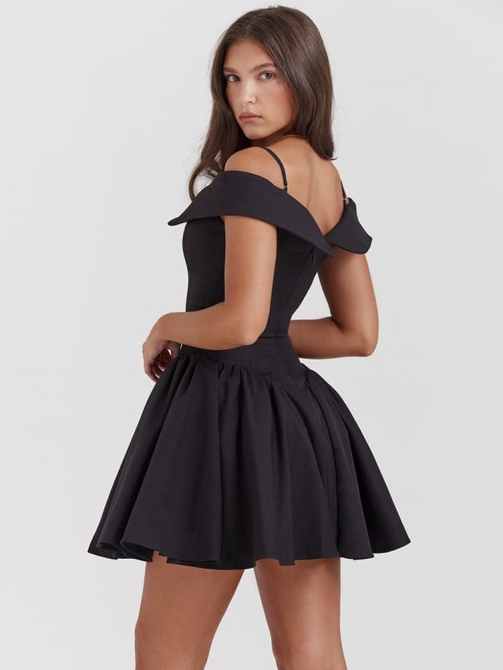Zwarte Off-Shoulder Spaghetti Strap Mini Jurk