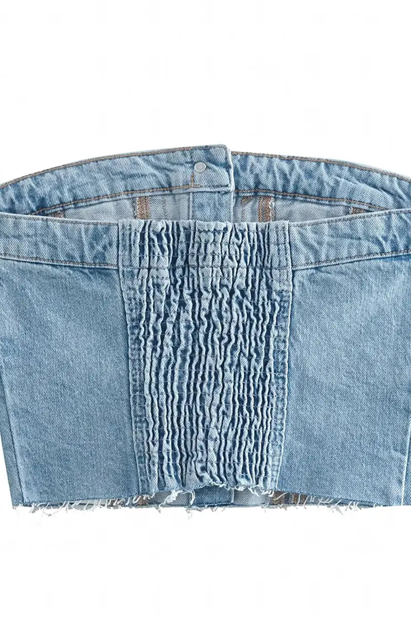 سترة جينز أنيقة بقصّة Slim Fit