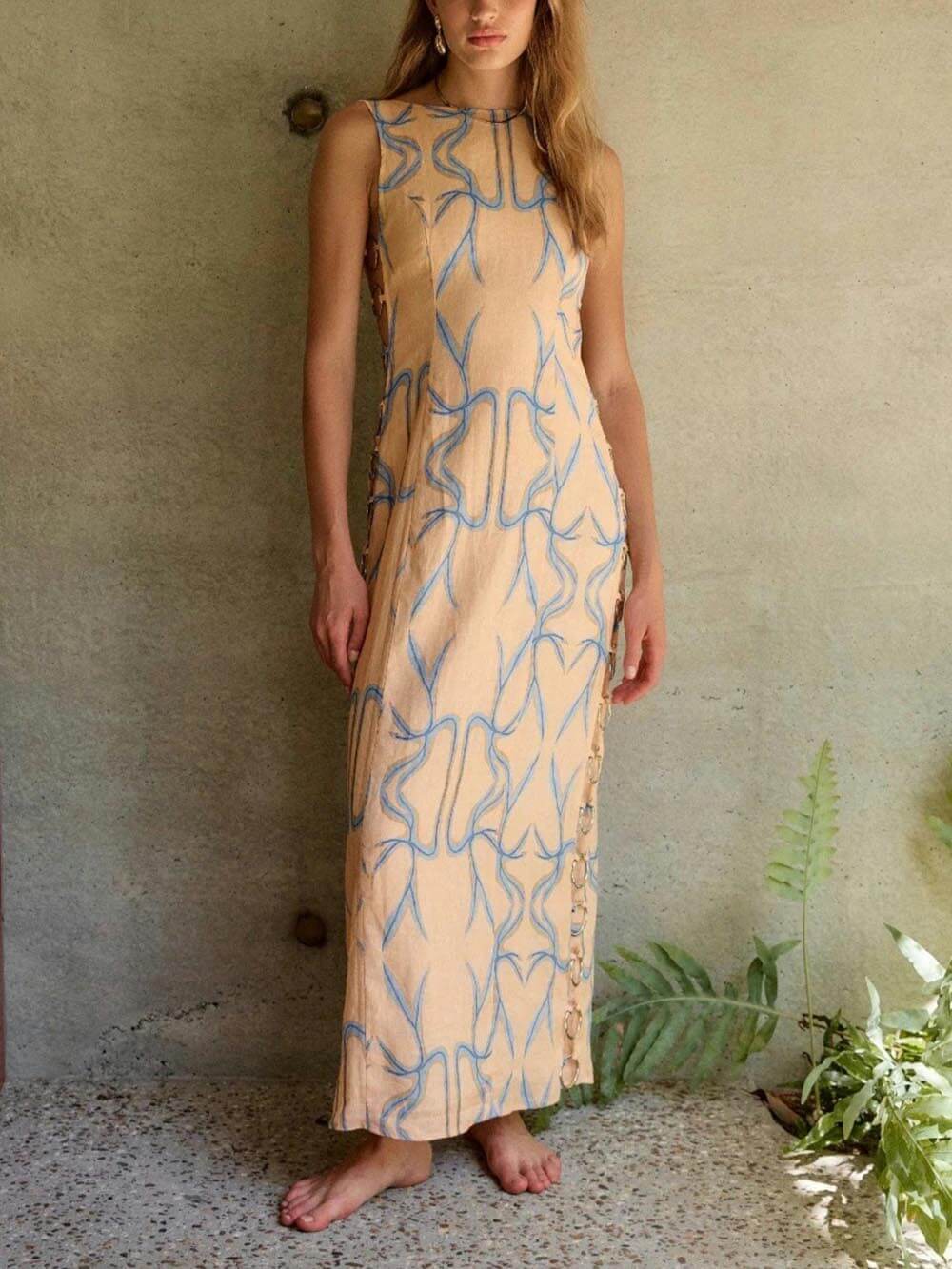 Signature Printed Hoop-Embellished Walang Sleeveless Midi Dress