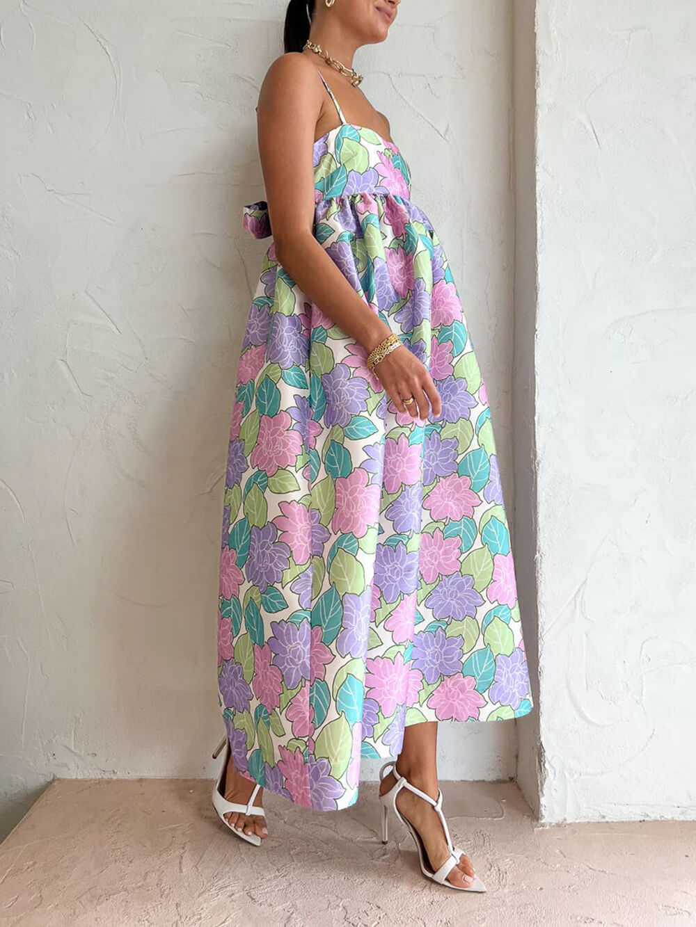 아름다운 기질 프린트 끈이 없는 등받이 스윙 드레스