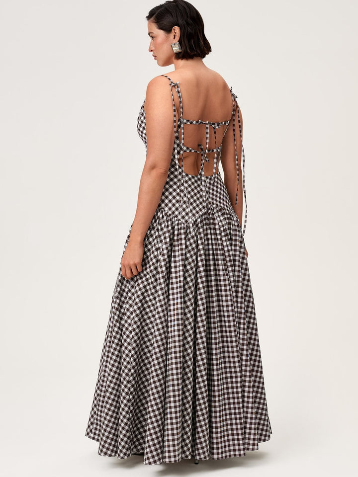 Maxikjole med gingham og knyting bak