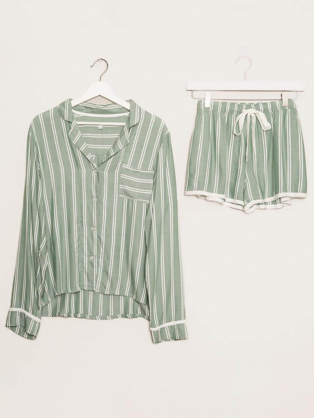 Løs stripete lappeteppe Langermet shorts Pyjamassett