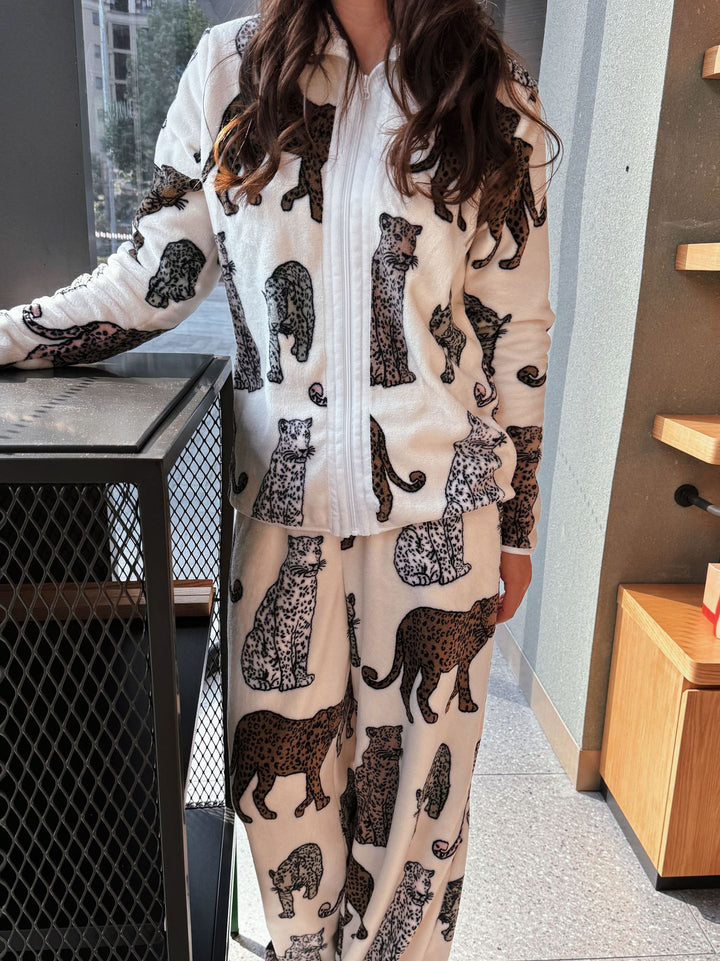 Conjunto de Pijamas de Leopardo Melard