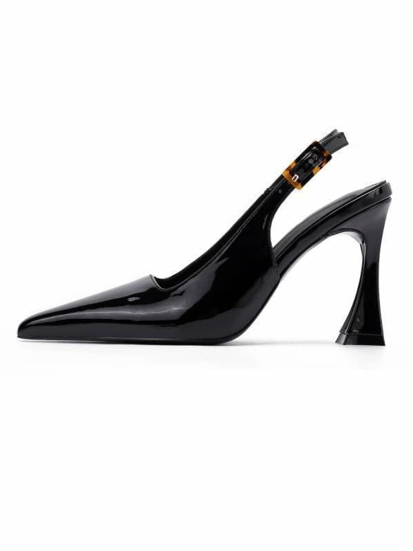 Sapatos de Salto Slingback em Couro Envernizado