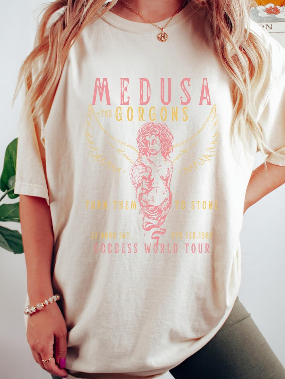 Tricou cu bandă vintage cu zeița greacă Medusa