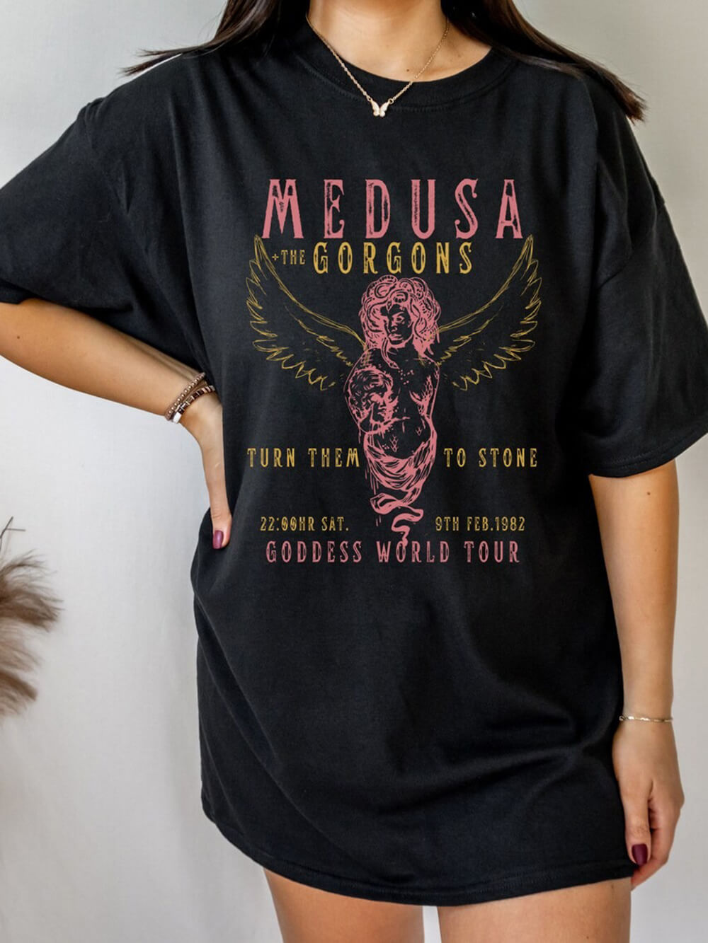 T Shirt ng Vintage na Banda ng Greek Goddess Medusa Tee