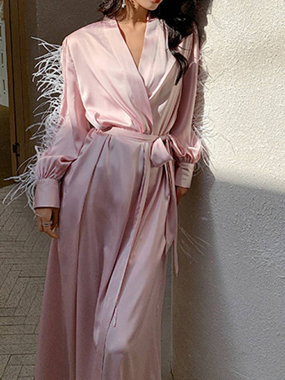 Robe de noiva de penas em blush