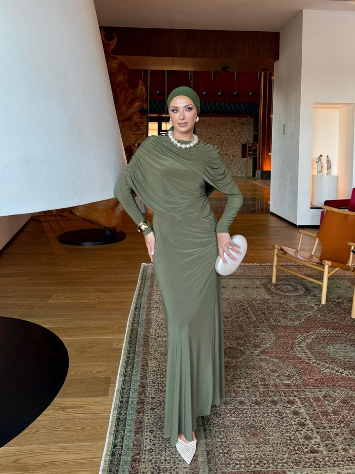 Elegant Ruched Maxi Dress