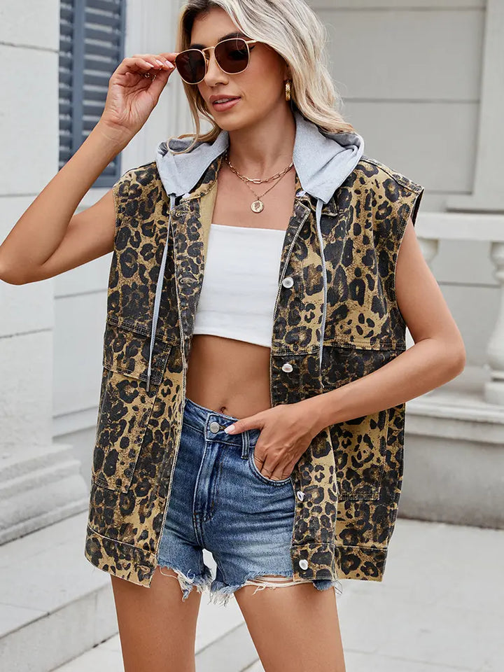 Colete com Capuz em Denim com Estampa de Leopardo