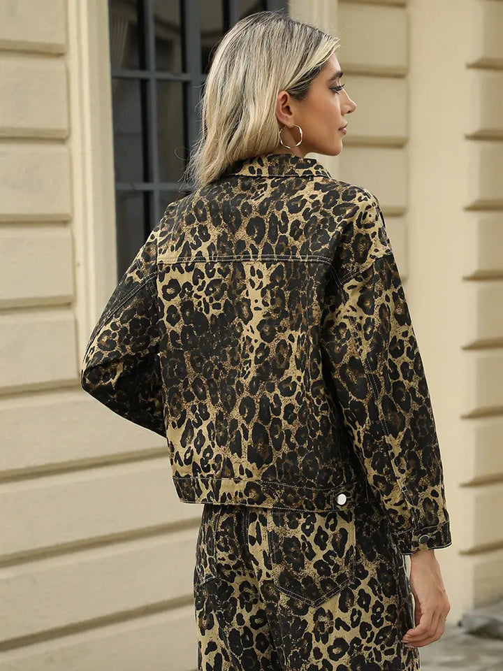 Conjunto de Casaco de Denim com Estampa de Leopardo