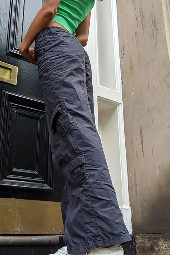 Pantalones cargo de tiro bajo