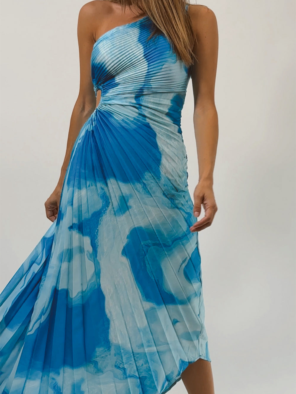 सर्फ ब्लू मैडी ड्रेस