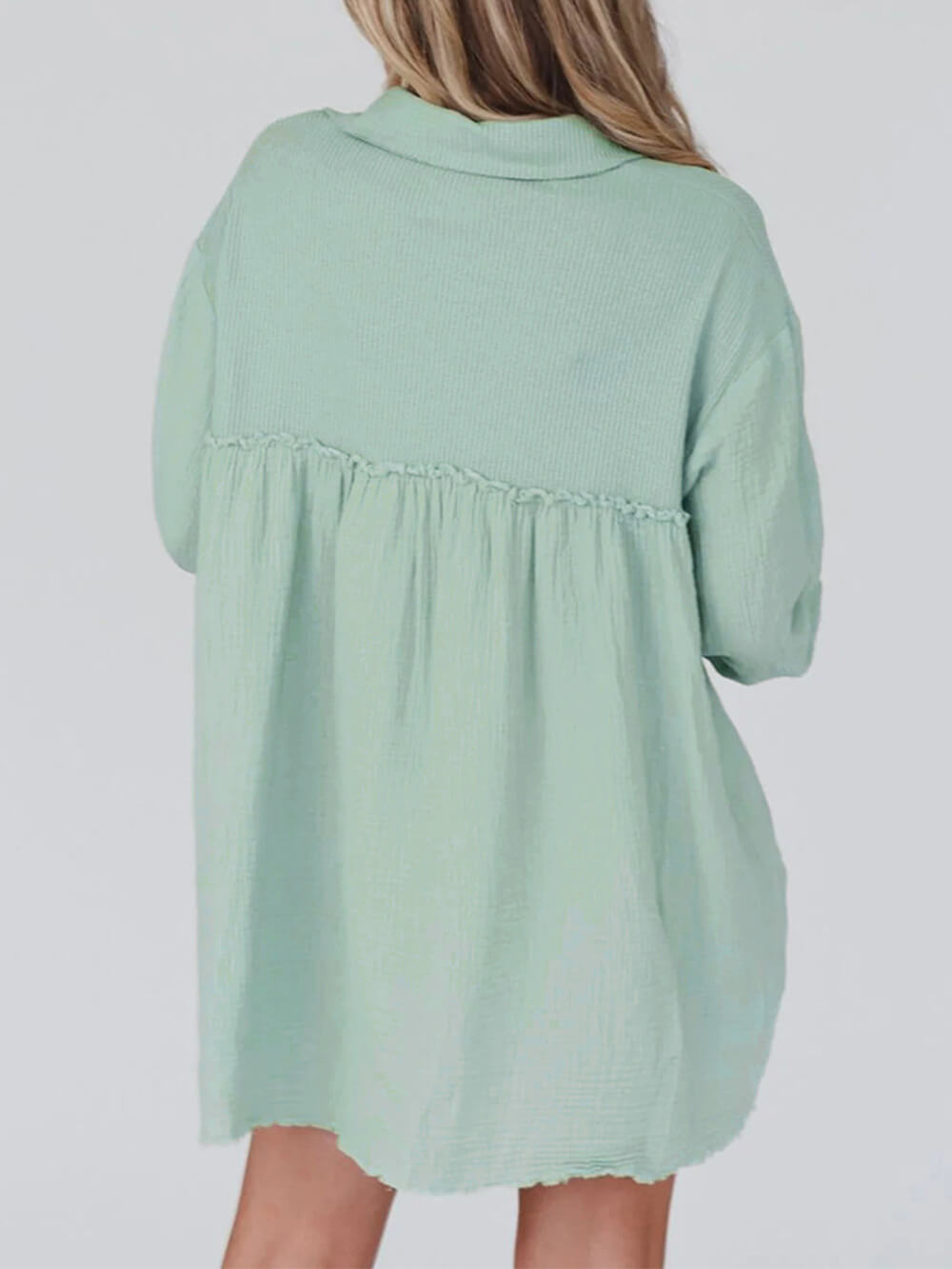 فستان قميص بأكمام منفوخة ومرقعة باللون الأخضر النعناعي