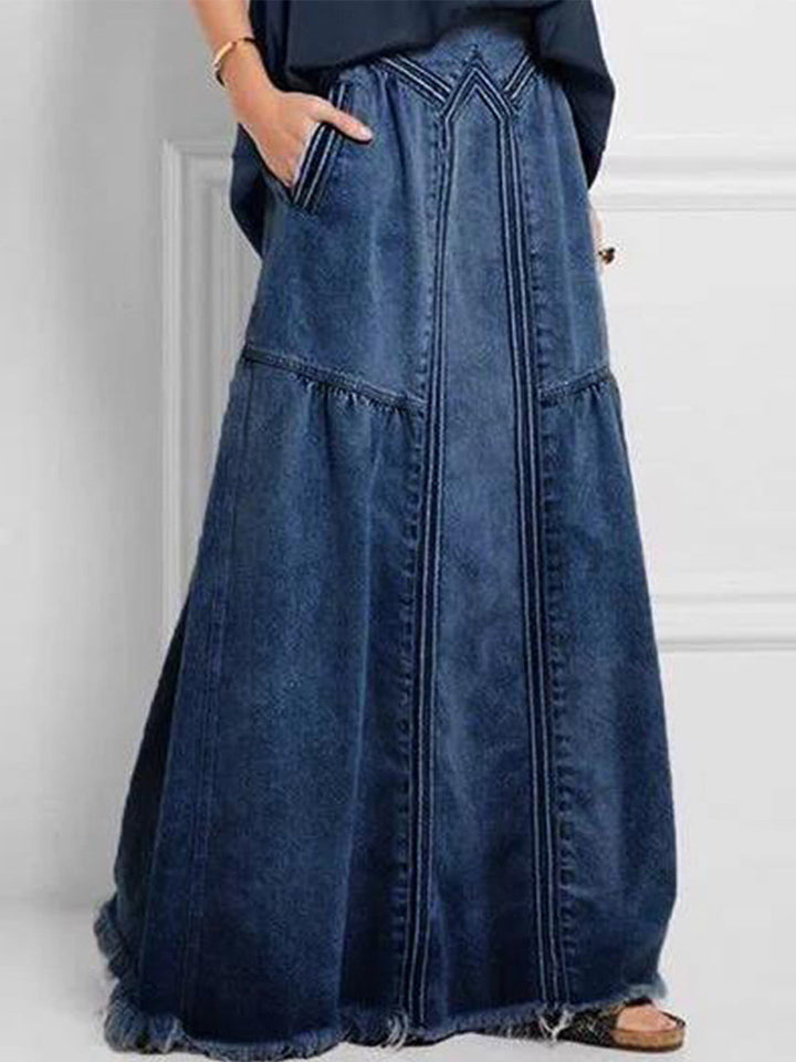 Jednoduchá elastická džínová sukně