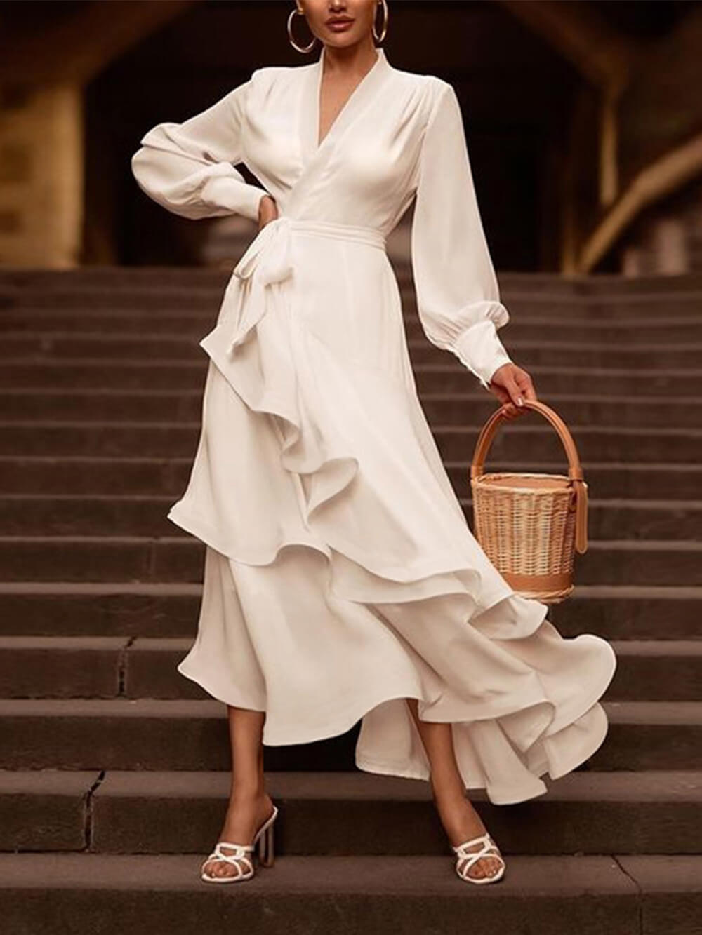 Rochie maxi elegantă, de culoare uni, cu volane