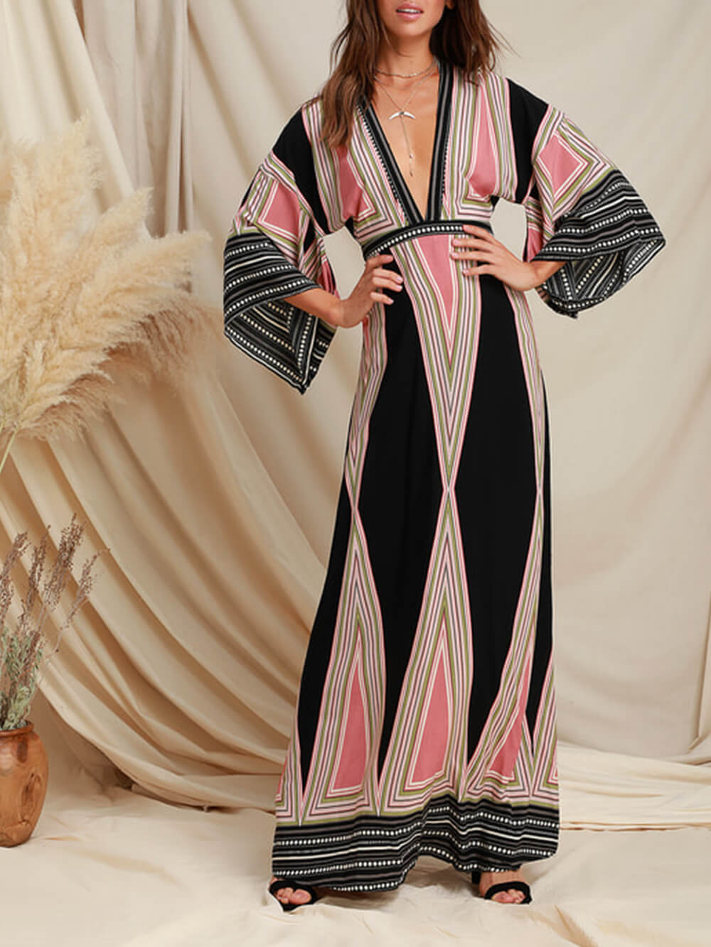 सुरुचिपूर्ण उच्च कमर वाली बेल आस्तीन लंबी पोशाक