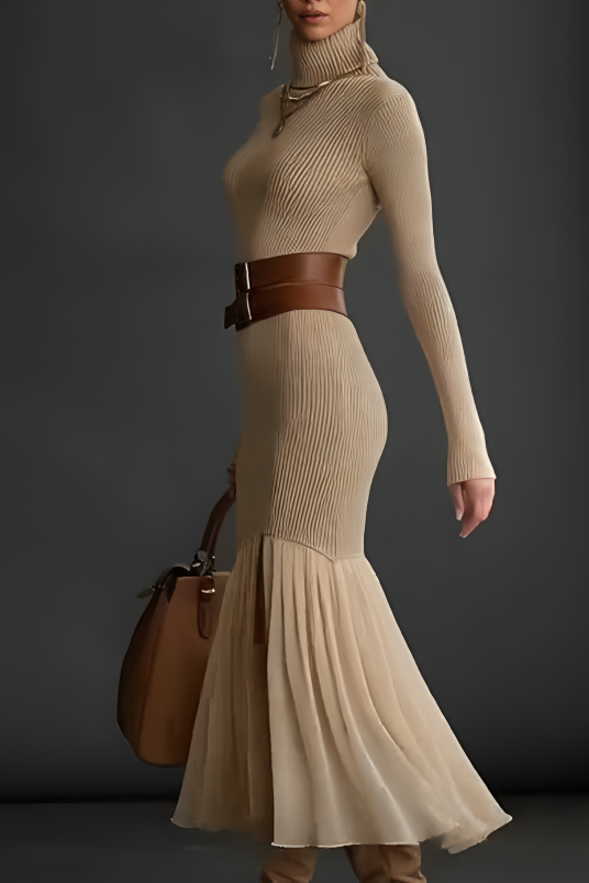 Robe en maille à col roulé élégante