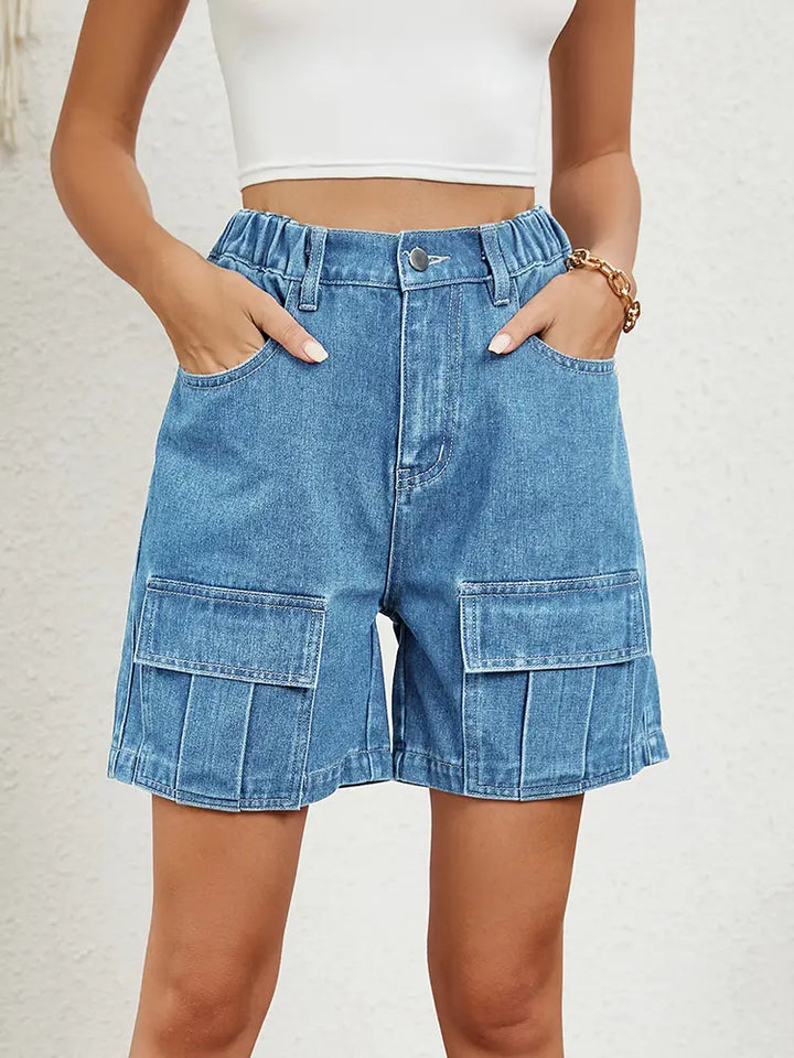 Nahugasan na Elastikong Utility na Denim Shorts