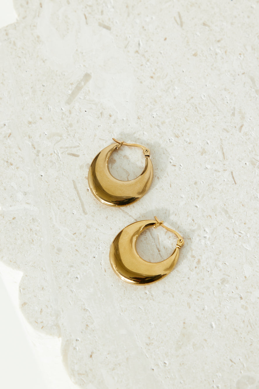 18k Gold Plated Simple Sleek Hoop Earrings Gold