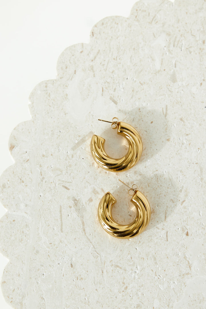18k Gold Plated Ang Iyong Style Hoop Earrings Gold