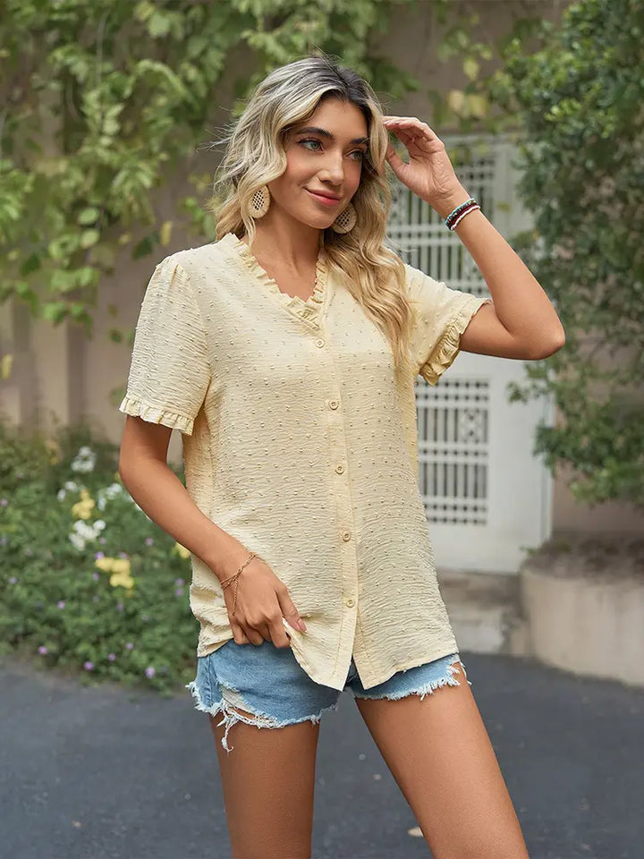 Blusa de Chiffon com Corte e Mangas Princesa Chic