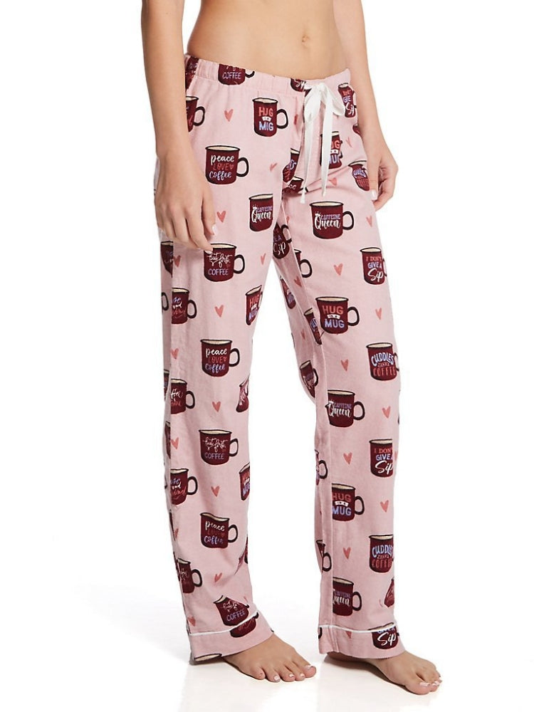 Conjunto de Pijamas con Estampado de Corazón y Taza de Café