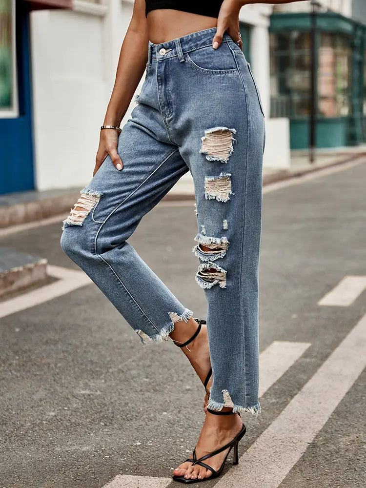 Jeans cropped slim déchirés tendance