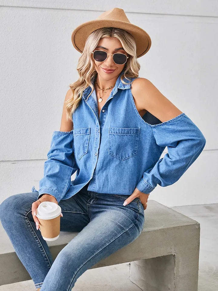 Camicia in denim con spalle scoperte e lacci, lavata