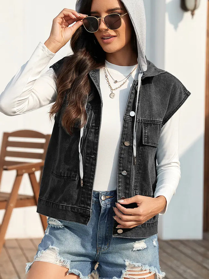 Gilet en denim délavé d'été à boutons