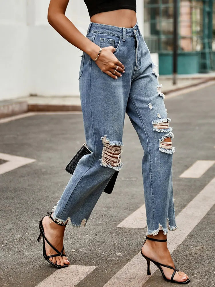 Jeans cropped slim déchirés tendance