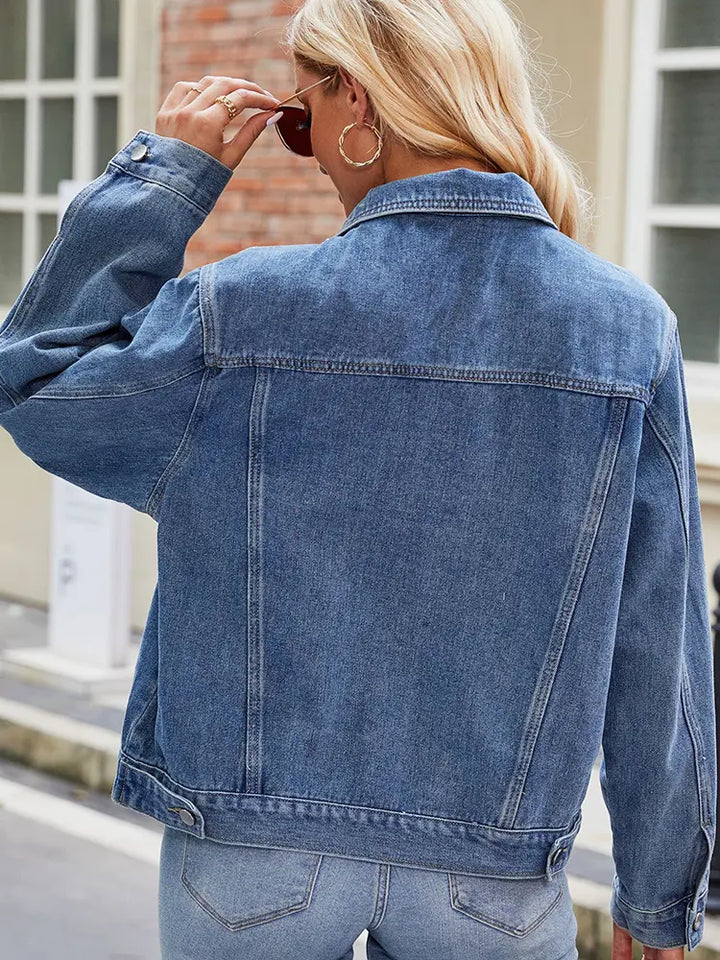 Slim-Fit Na Nabasang Maikling Denim Jacket