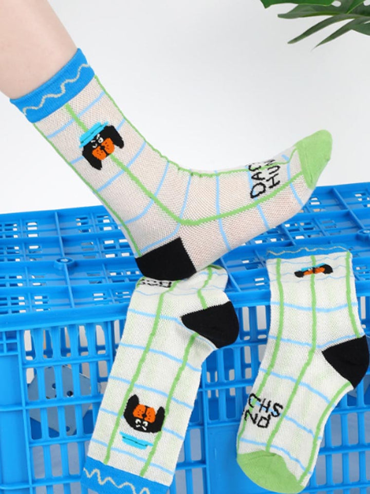 Socken mit Cartoon-Welpen-Muster