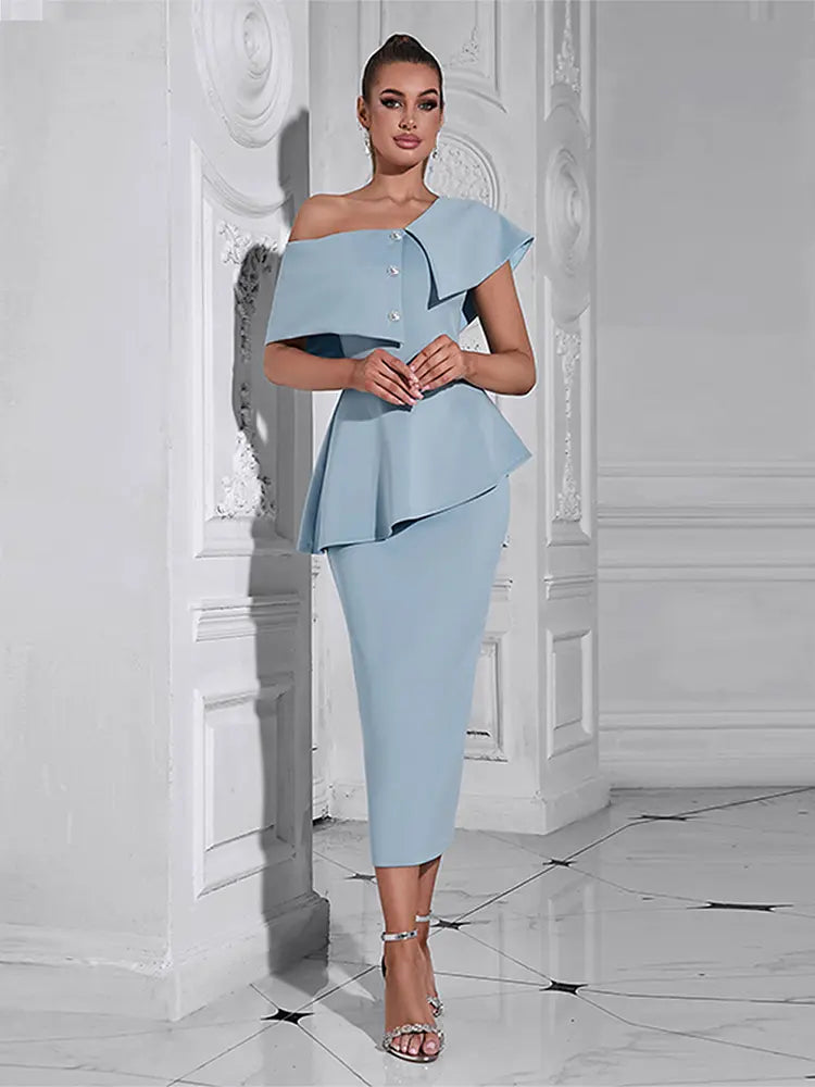 Vestido Azul com Babados e Ombros Descidos