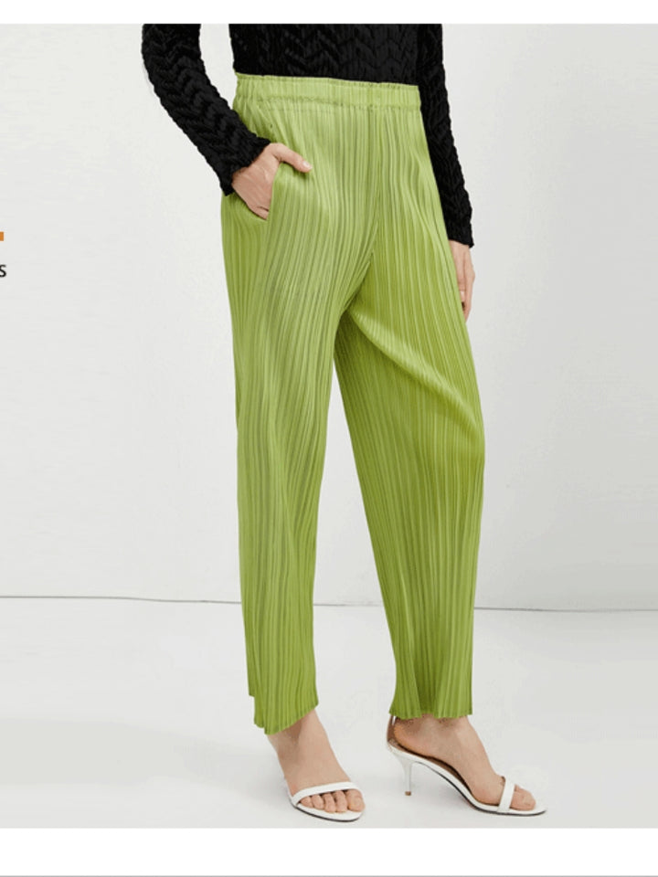 Pambabaeng Casual Wide-Leg Pleated Pants