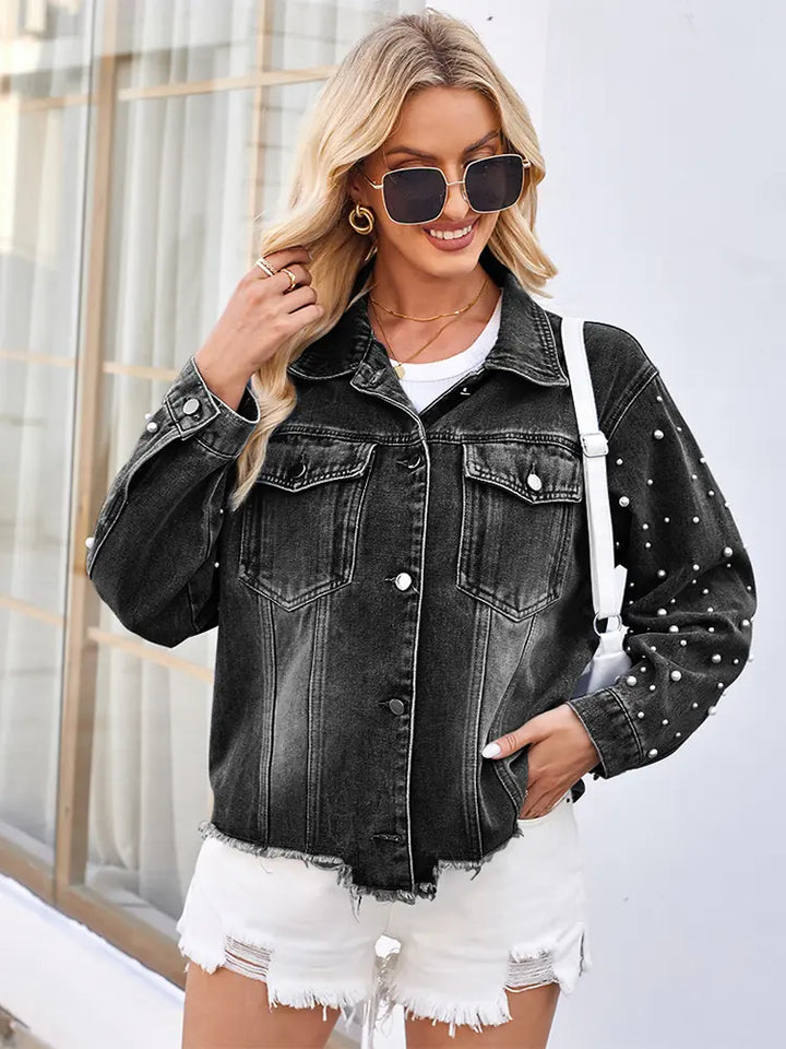 Veste en denim lavé à perles