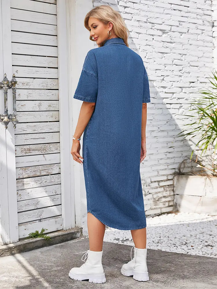 Lässiges Denim-Maxikleid mit kurzen Ärmeln