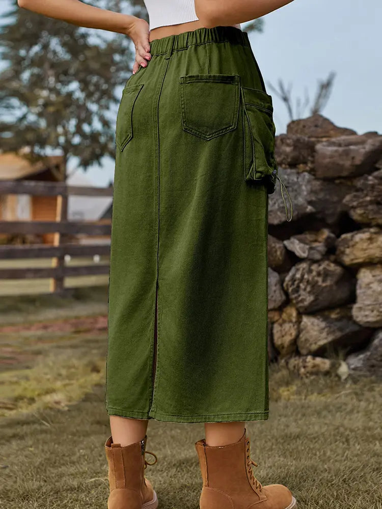 Vintage-Inspired Denim Cargo Midi Skirt