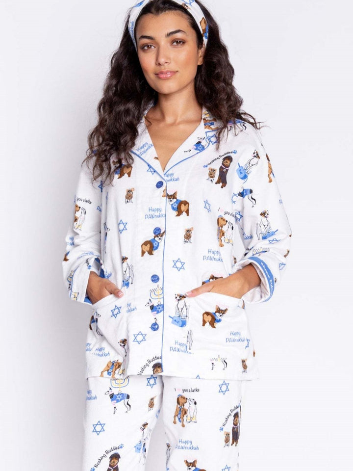 Conjunto de pijama com estampa de cachorro fofo