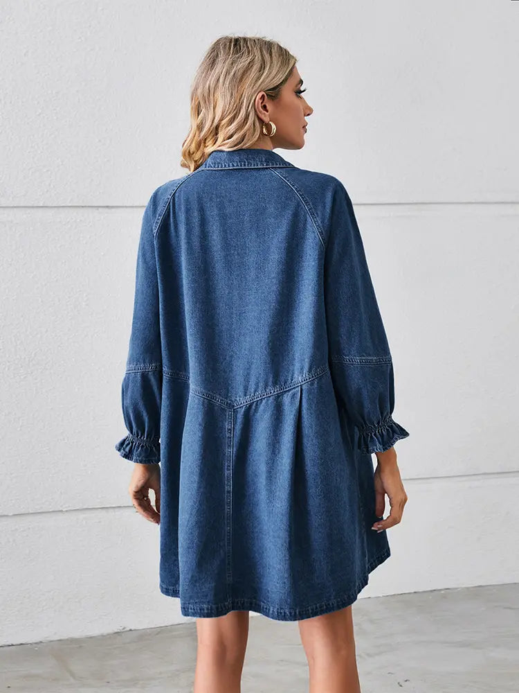 Lockeres gewaschenes Patchwork-Denim-Kleid