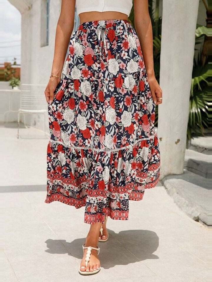 Romantikong Red Floral Tiered Skirt
