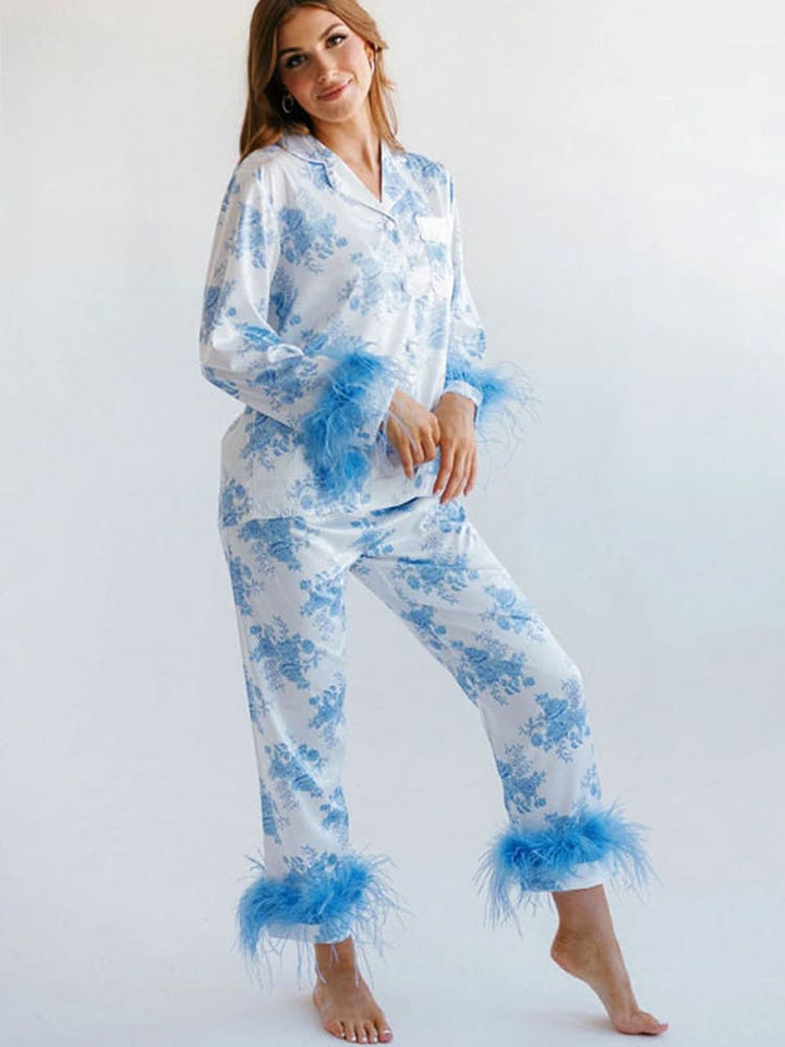 Conjunto de Pijamas de Satén con Estampado Floral Azul