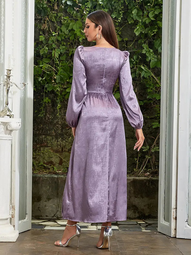 Vestido elegante con escote en V