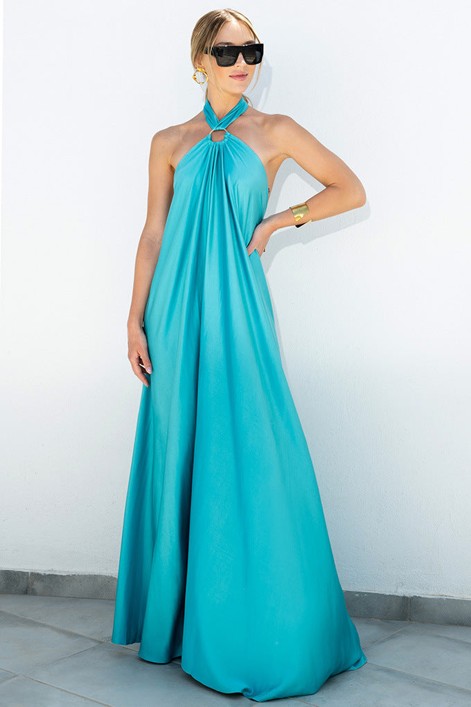 Elegantes, langes Maxikleid aus Satin: Rückenfreier Neckholder