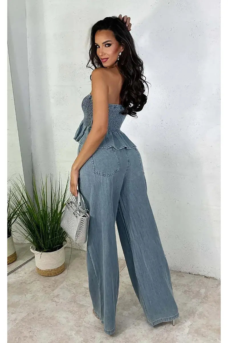 Naka-istilong Denim na Two-Piece Set