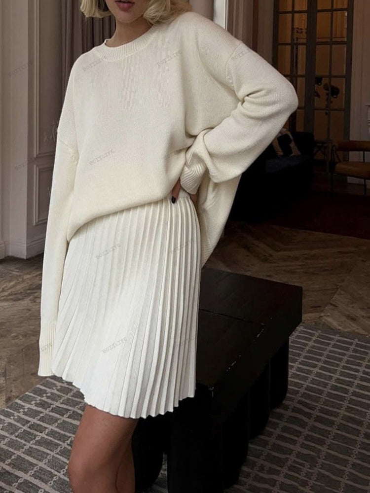 Solid Color Pullover Round Neck Sweater at Pleated Skirt Set