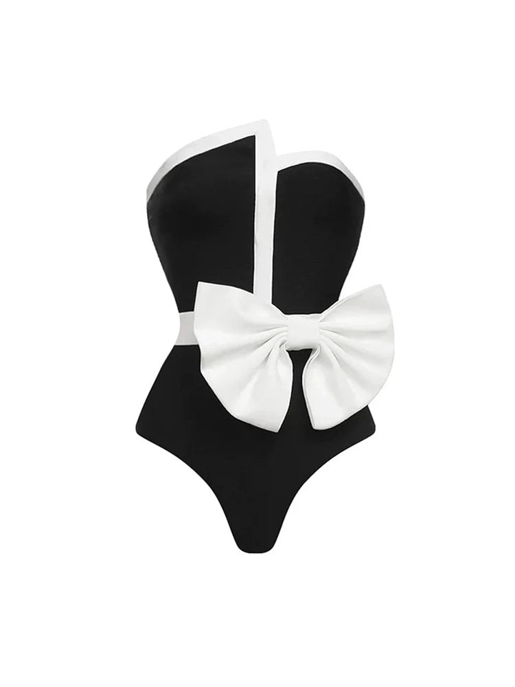 Costume intero senza spalline con fiocco e blocchi di colore