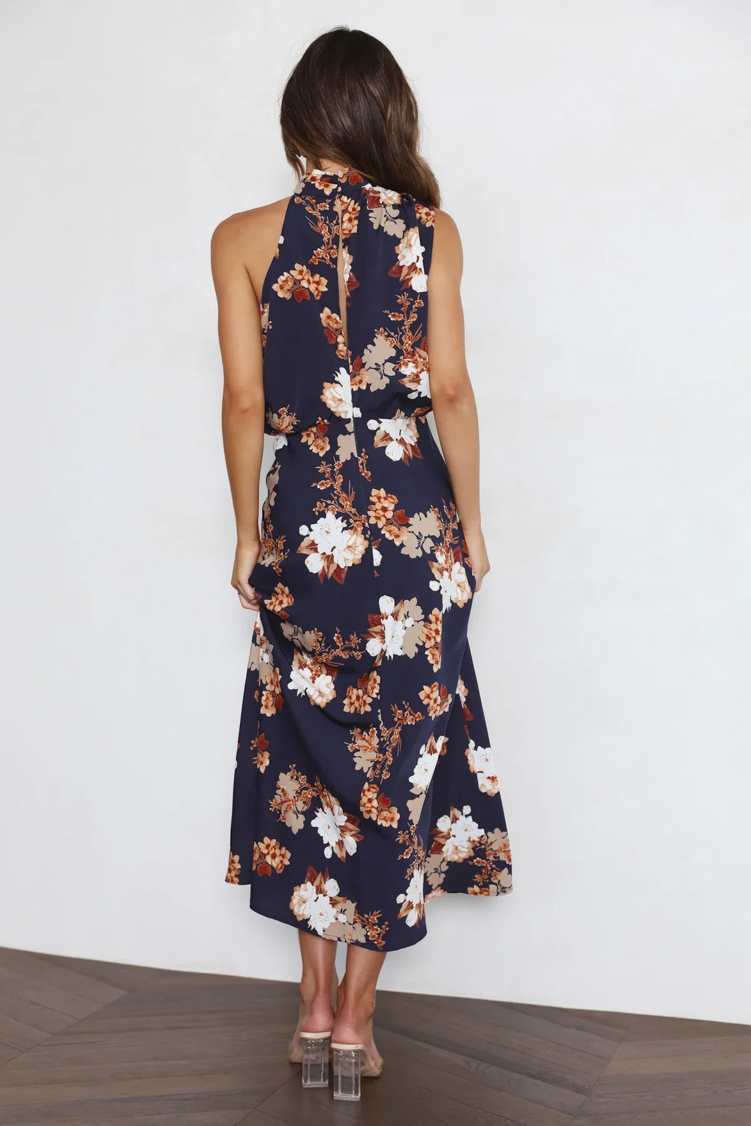 Wine Country Dates Vestido maxi floral com gola halter e cintura elástica