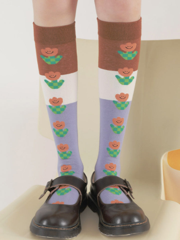 Knehøye sokker med søtt trykk