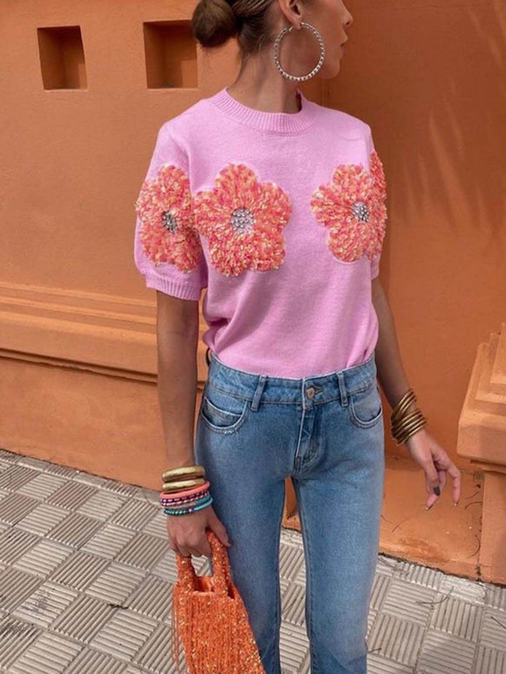 Sweet Contrast Color Flower Round Neck Short Sleeve Sweater